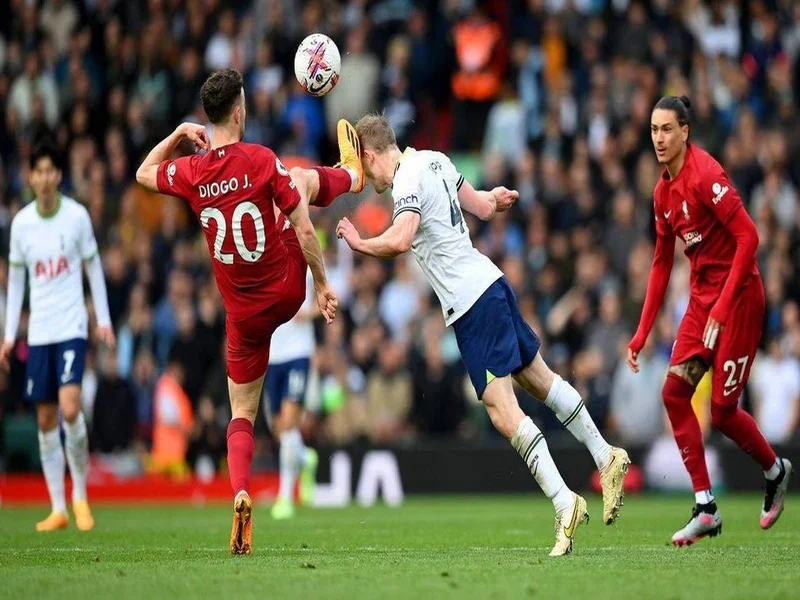 「热刺挽救计划」小游戏上线，看看你能否带队保级？